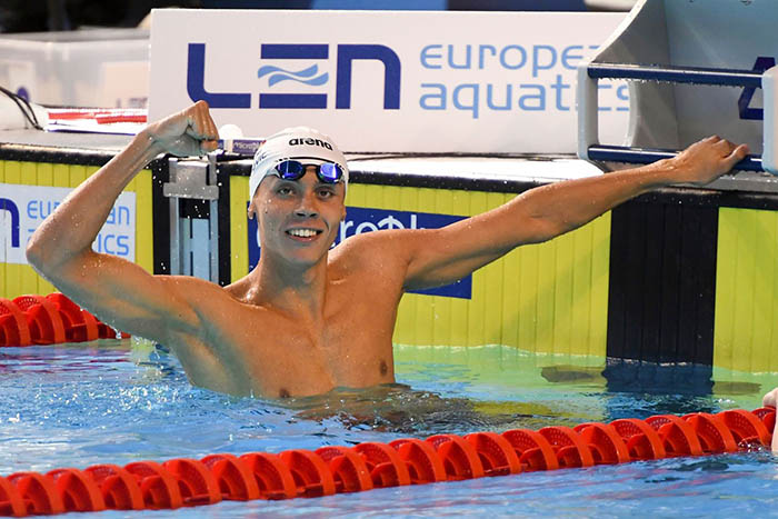 Record mondial:  Romanul  David Popovici este cel mai rapid înotător de pe planeta